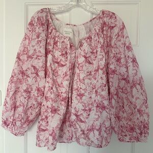 Hyacinth House Pink Floral Peasant Top NWT